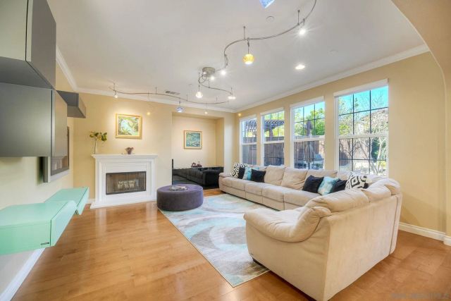 17135 Glen Aspen Dr, San Diego, CA 92127