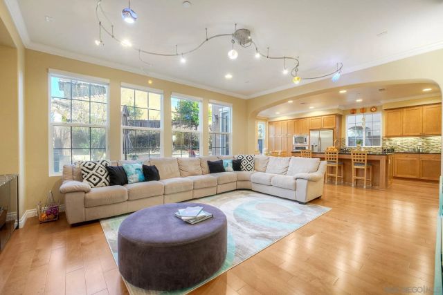 17135 Glen Aspen Dr, San Diego, CA 92127