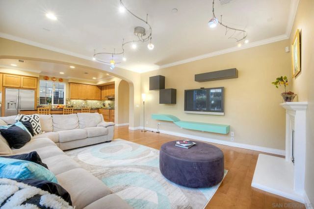 17135 Glen Aspen Dr, San Diego, CA 92127