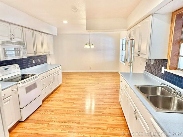 1193 Pyle Mountain Road, Mcalester, OK 74501