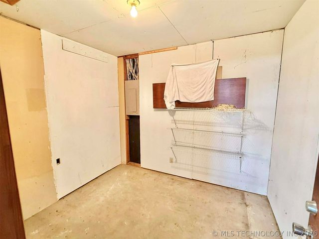 1193 Pyle Mountain Road, Mcalester, OK 74501