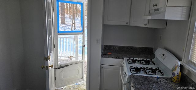 56 Millspaugh Lane, Bardonia, NY 10954