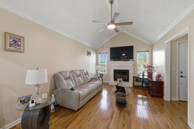 501 Cedarhill Ct, Antioch, TN 37013