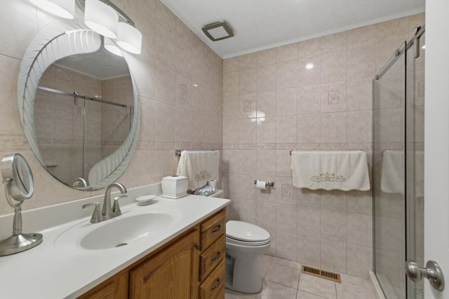 501 Cedarhill Ct, Antioch, TN 37013