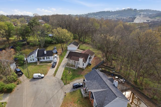 501 Cedarhill Ct, Antioch, TN 37013