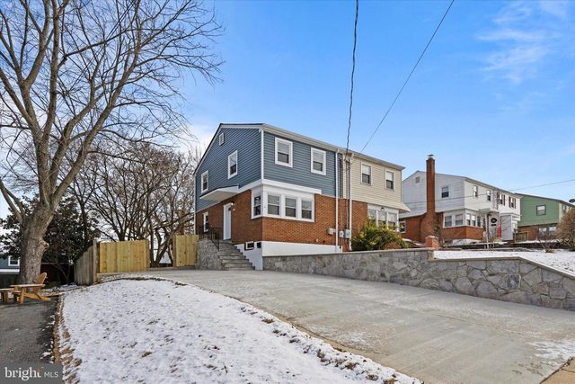 6913 WESTHAMPTON DR, Alexandria, VA 22307