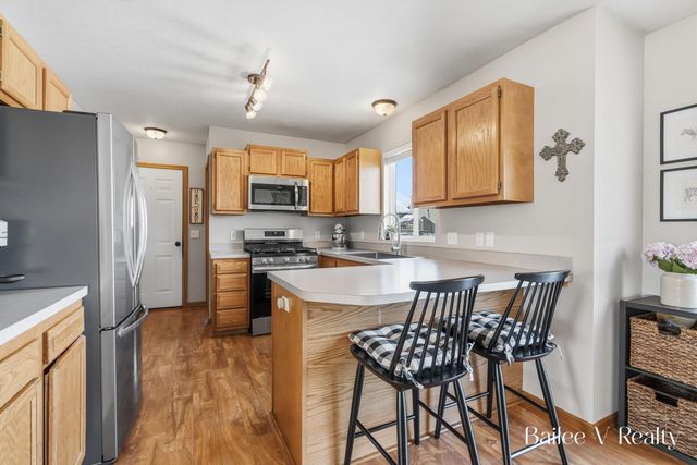 295 Settlers Pass NE, Cedar Springs, MI 49319