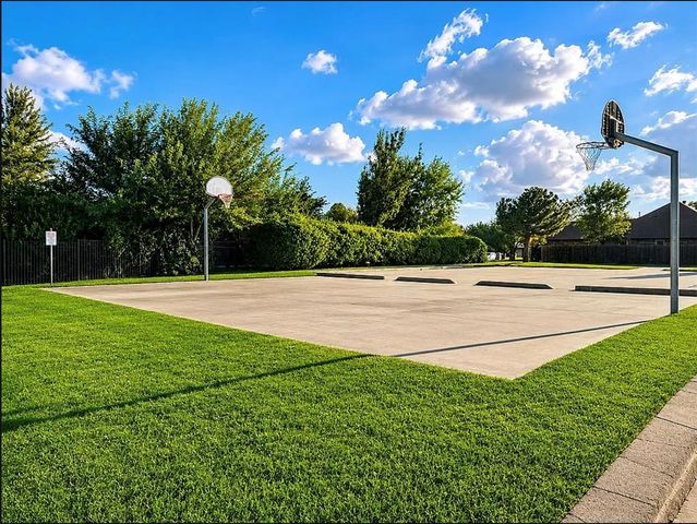 4013 Brownwood Lane, Norman, OK 73072
