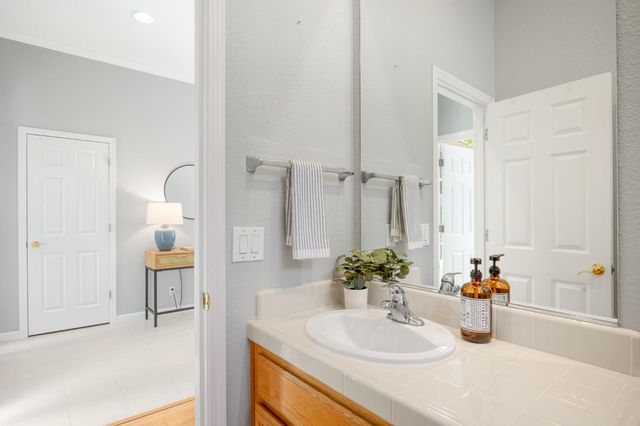5057 Taylor Way, El Dorado Hills, CA 95762