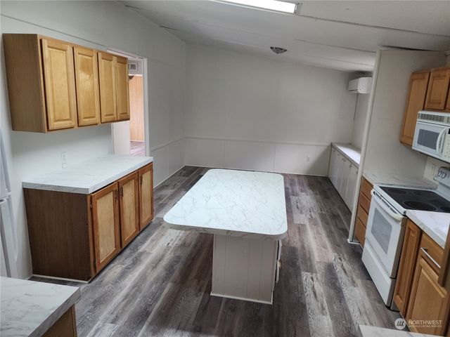 1111 Archwood Drive SW #196, Olympia, WA 98502