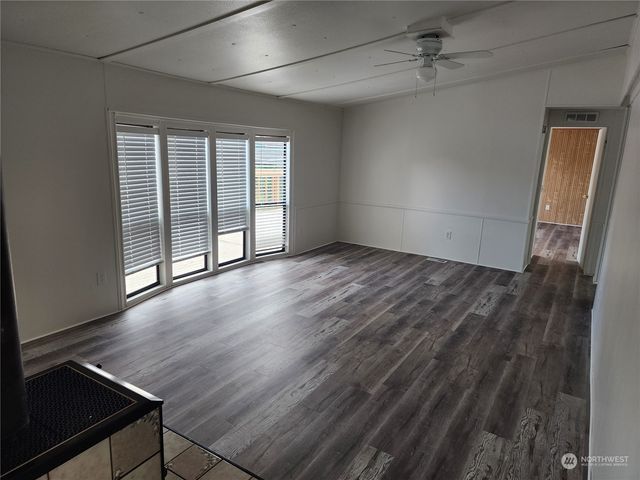1111 Archwood Drive SW #196, Olympia, WA 98502