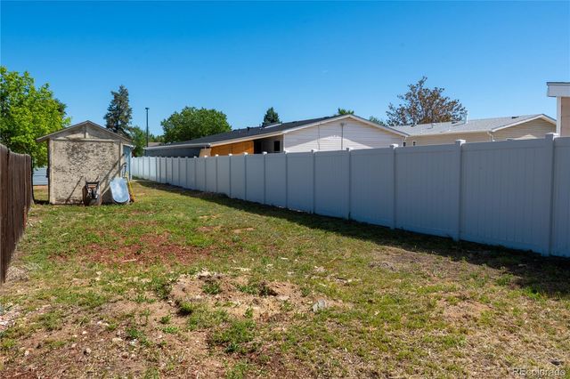 6950 E 77th Avenue, Commerce City, CO 80022