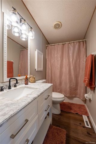 6950 E 77th Avenue, Commerce City, CO 80022