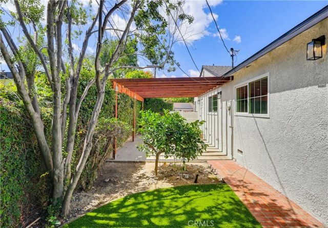 5440 Alcove, Valley Village, CA 91607