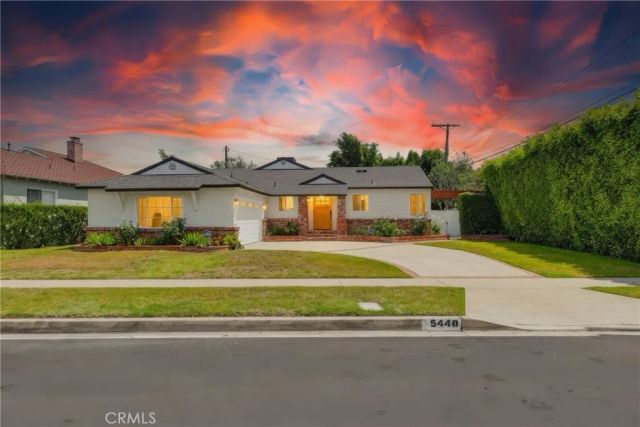 5440 Alcove, Valley Village, CA 91607