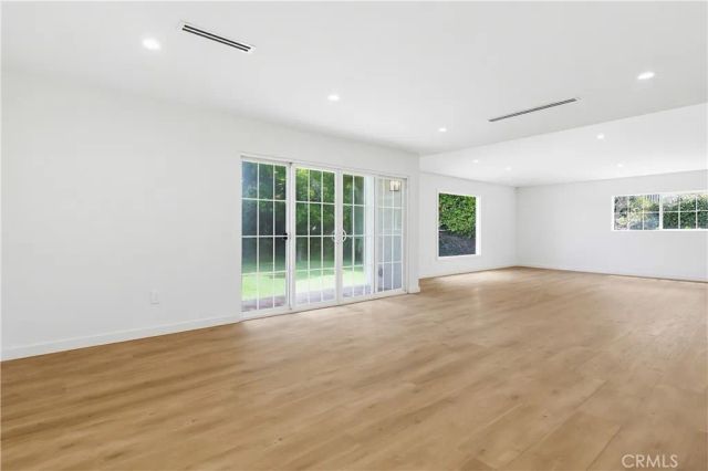 5440 Alcove, Valley Village, CA 91607