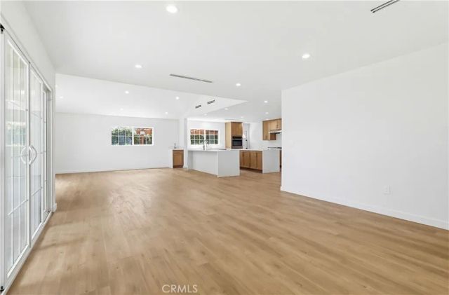 5440 Alcove, Valley Village, CA 91607