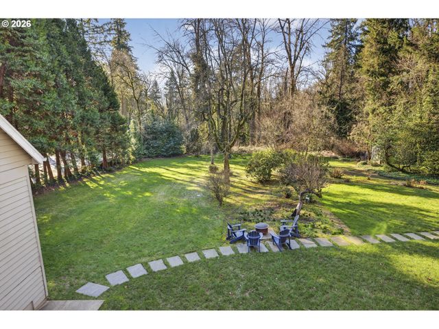 13220 S IRON MOUNTAIN Blvd, Portland, OR 97219