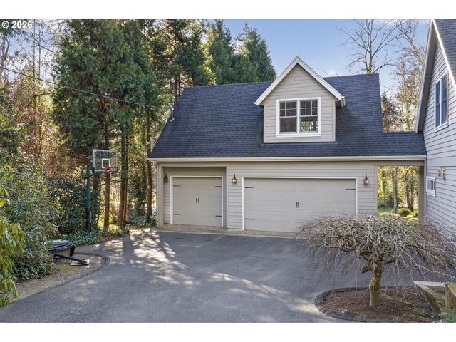 13220 S IRON MOUNTAIN Blvd, Portland, OR 97219