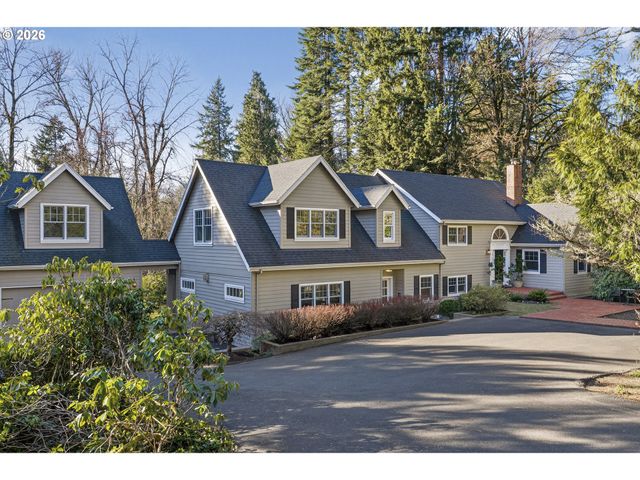 13220 S IRON MOUNTAIN Blvd, Portland, OR 97219
