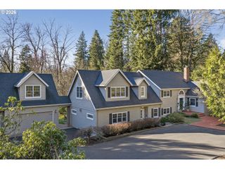 13220 S IRON MOUNTAIN Blvd, Portland, OR 97219
