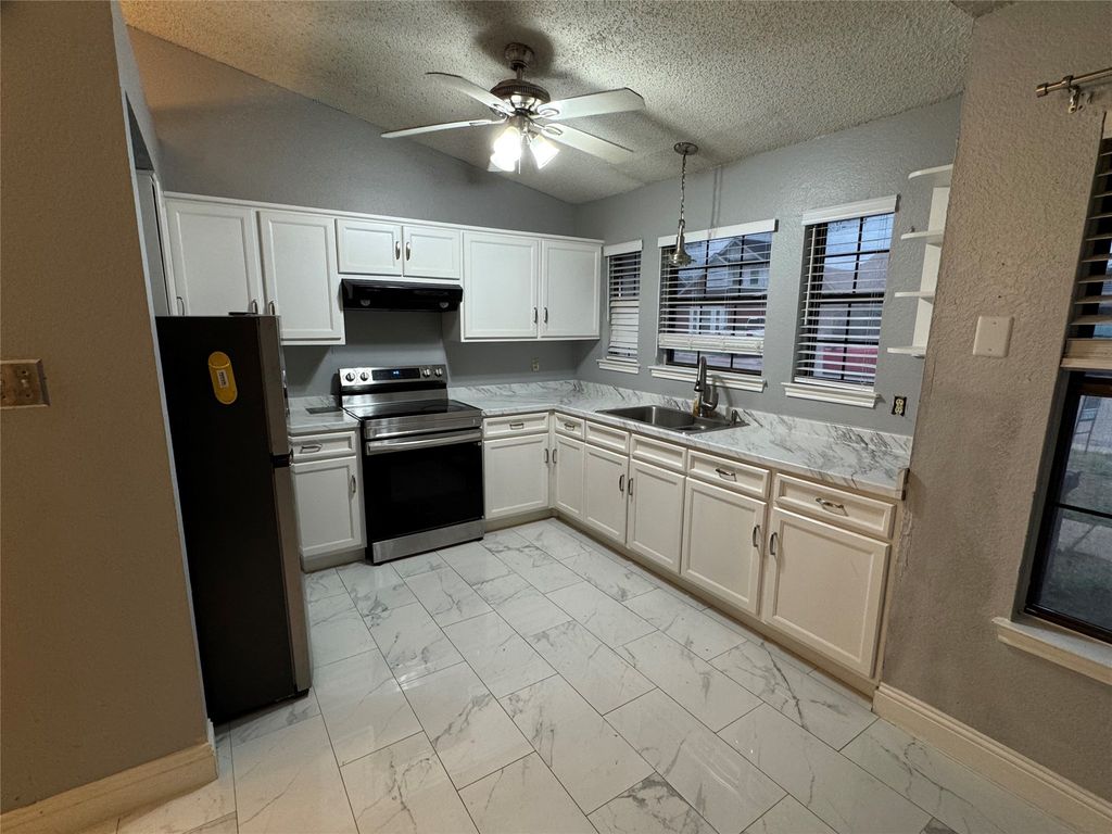 911 Gaynor Avenue, Duncanville, TX 75137 — photo 4