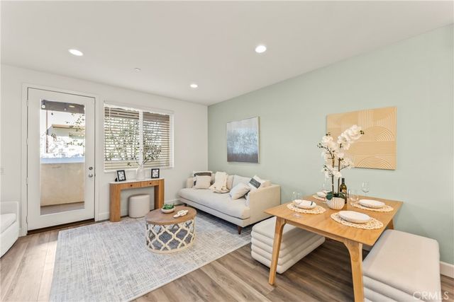 116 N 6th B, Montebello, CA 90640