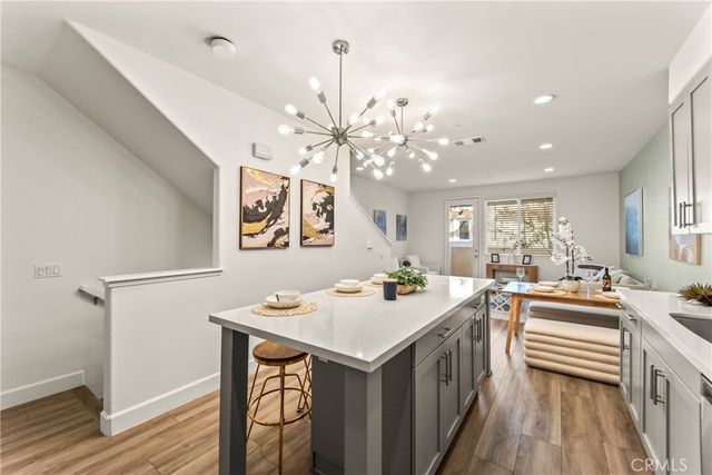 116 N 6th B, Montebello, CA 90640