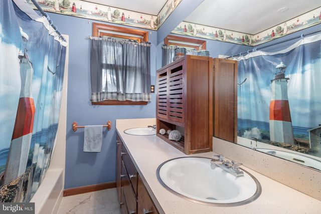 710 MAIN ST, Harrisburg, PA 17113