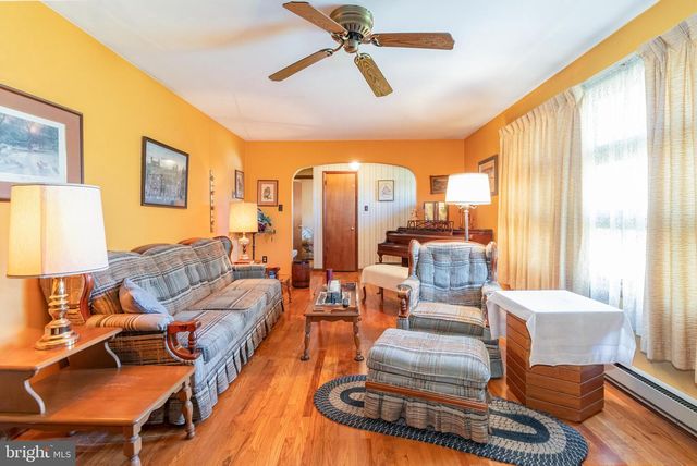 710 MAIN ST, Harrisburg, PA 17113