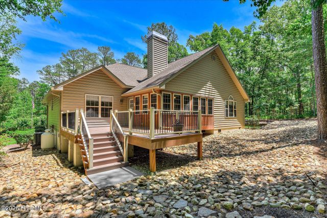 406 Charles Place, Mc Cormick, SC 29835