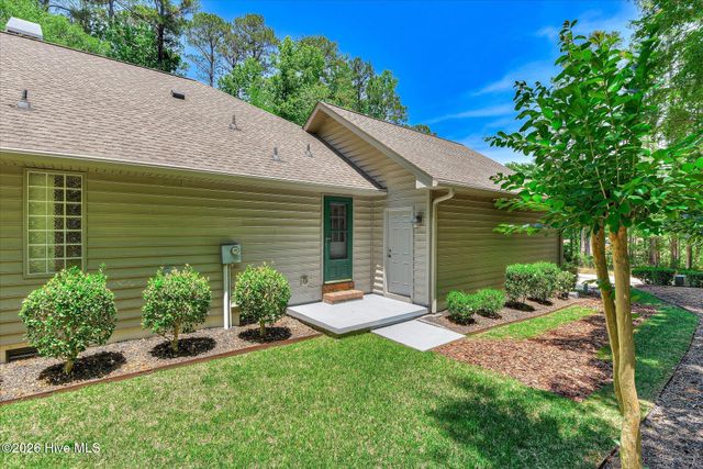 406 Charles Place, Mc Cormick, SC 29835