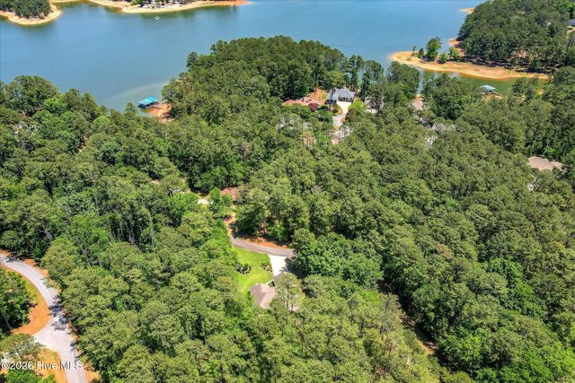406 Charles Place, Mc Cormick, SC 29835