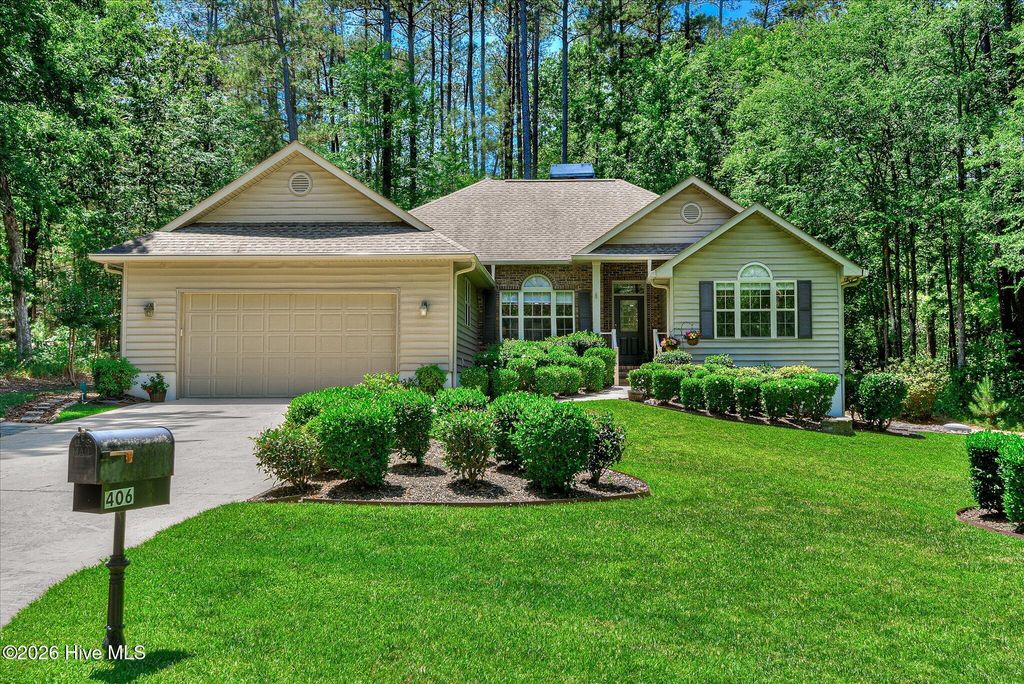 406 Charles Place, Mc Cormick, SC 29835