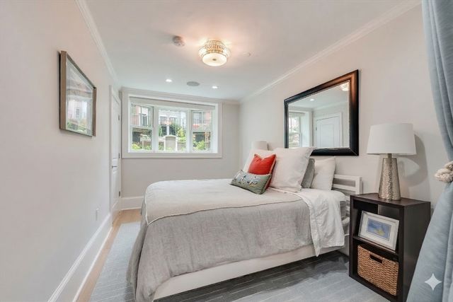 530 E Broadway A, Boston, MA 02127