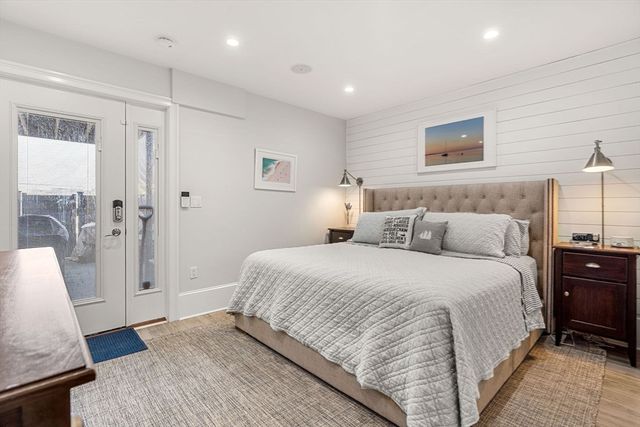 530 E Broadway A, Boston, MA 02127