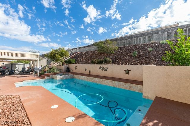 1860 Racine Drive, Las Vegas, NV 89156