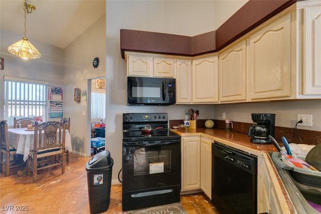 1860 Racine Drive, Las Vegas, NV 89156