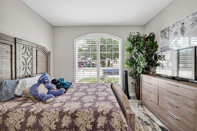 702 Honeybush Drive, Richmond, TX 77406