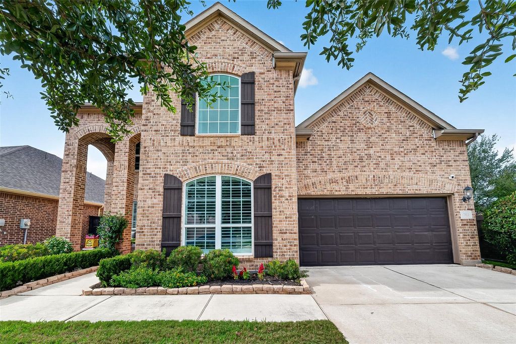 702 Honeybush Drive, Richmond, TX 77406