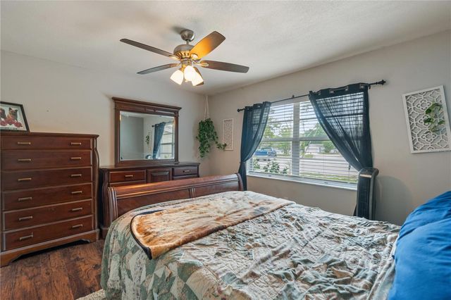 8901 WAYWARD CIRCLE, Hudson, FL 34667