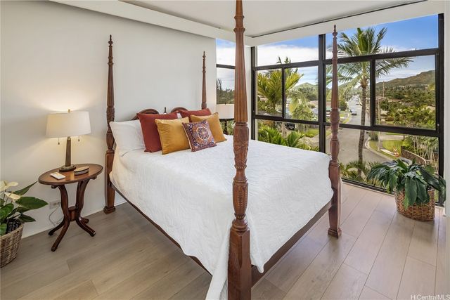 1030 Aoloa Place 410A, Kailua, HI 96734