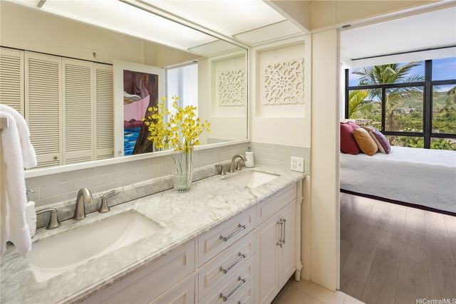 1030 Aoloa Place 410A, Kailua, HI 96734