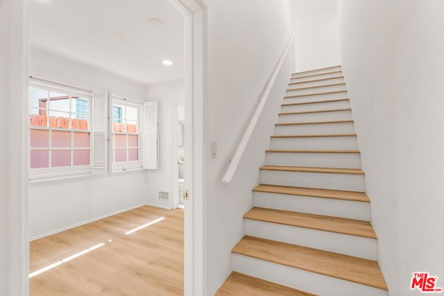 1501 Kelton Avenue, Los Angeles, CA 90024