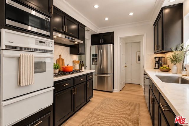 1501 Kelton Avenue, Los Angeles, CA 90024