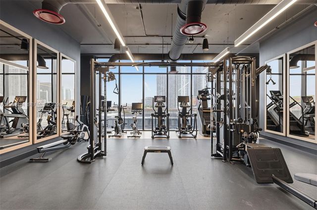 20 NE 11th St 2306A, Miami, FL 33132