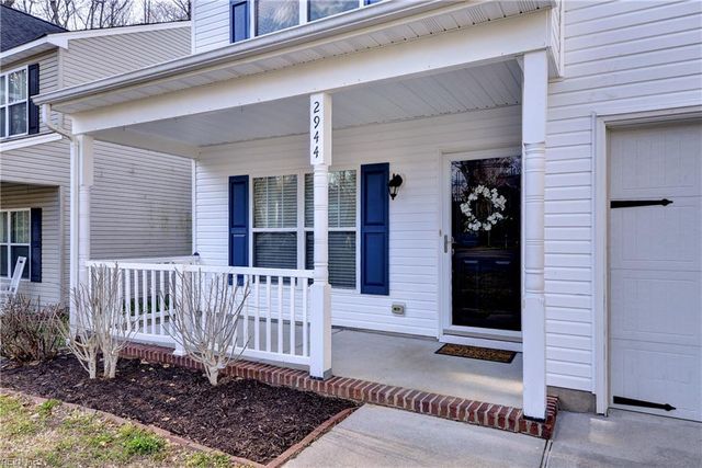 2944 Snuggles CT, Toano, VA 23168