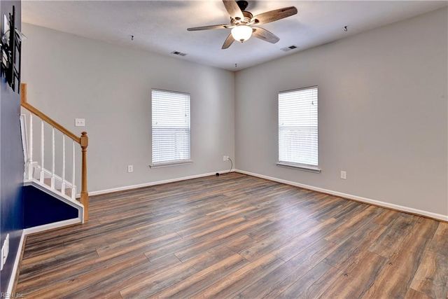 2944 Snuggles CT, Toano, VA 23168