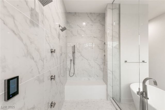 7385 Heron Canyon Court, Las Vegas, NV 89117