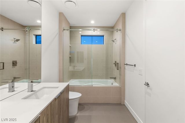 7385 Heron Canyon Court, Las Vegas, NV 89117